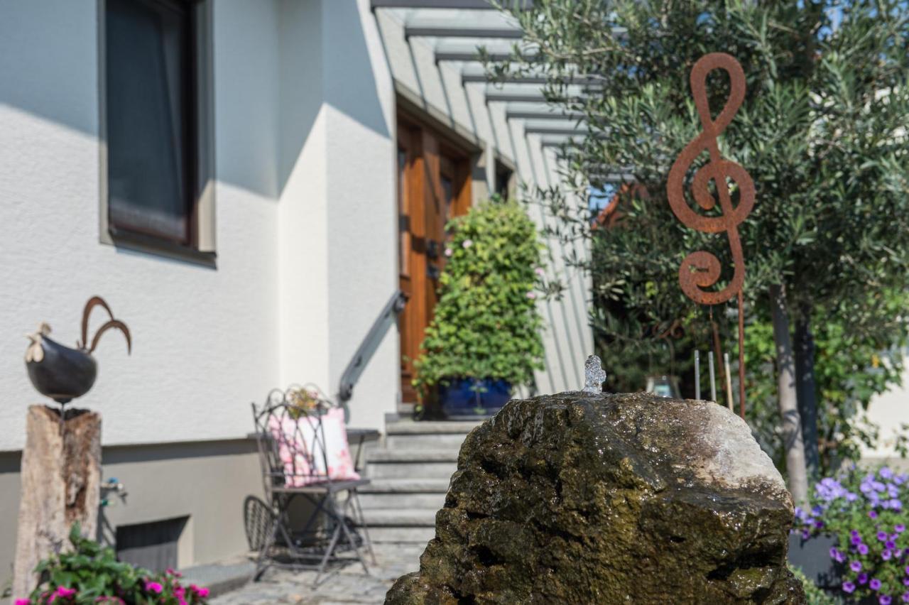 Ferienwohnung TonArt Sommerach Exterior foto